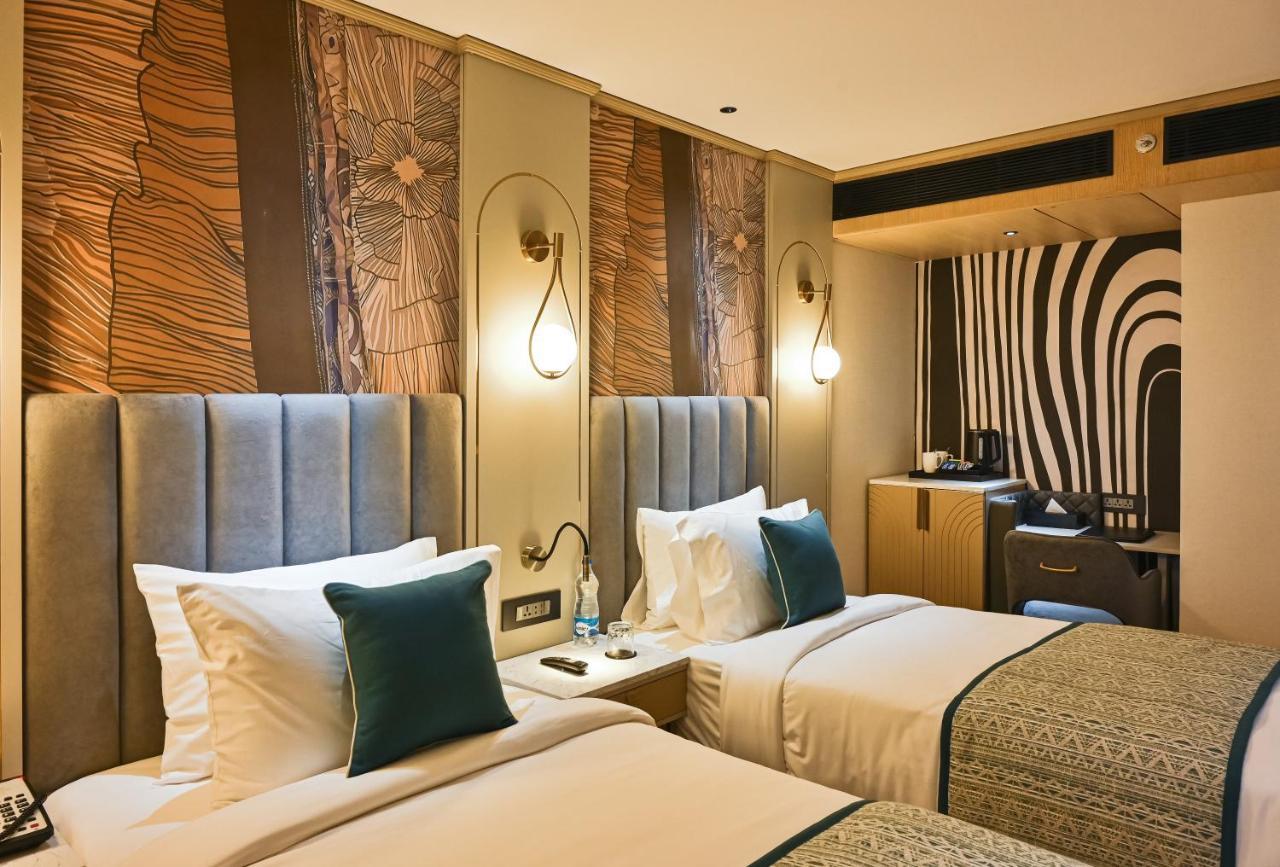 Parallel Hotel Udaipur, A Member Of Radisson Individuals Ngoại thất bức ảnh