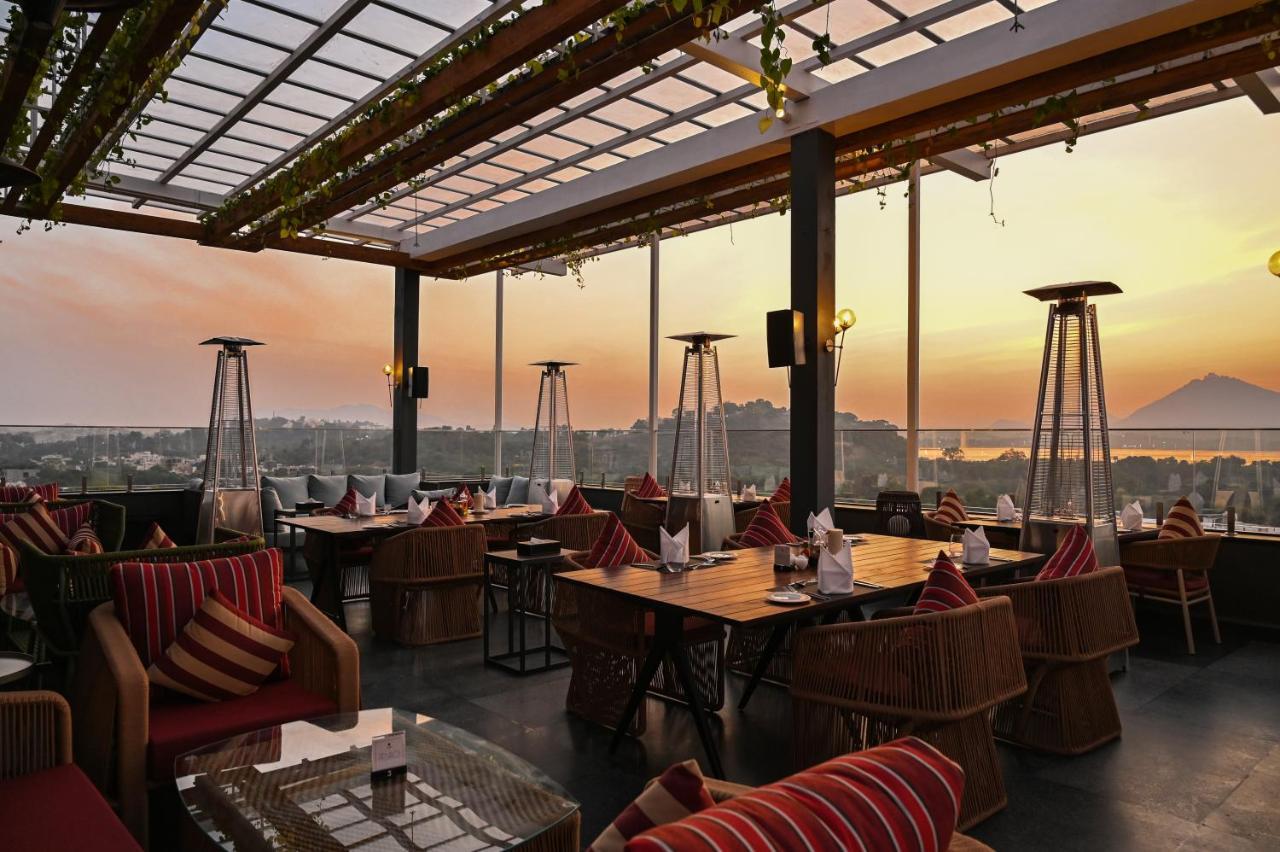 Parallel Hotel Udaipur, A Member Of Radisson Individuals Ngoại thất bức ảnh