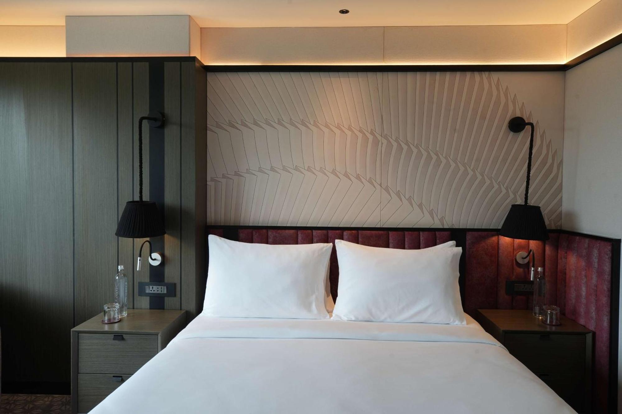Parallel Hotel Udaipur, A Member Of Radisson Individuals Ngoại thất bức ảnh