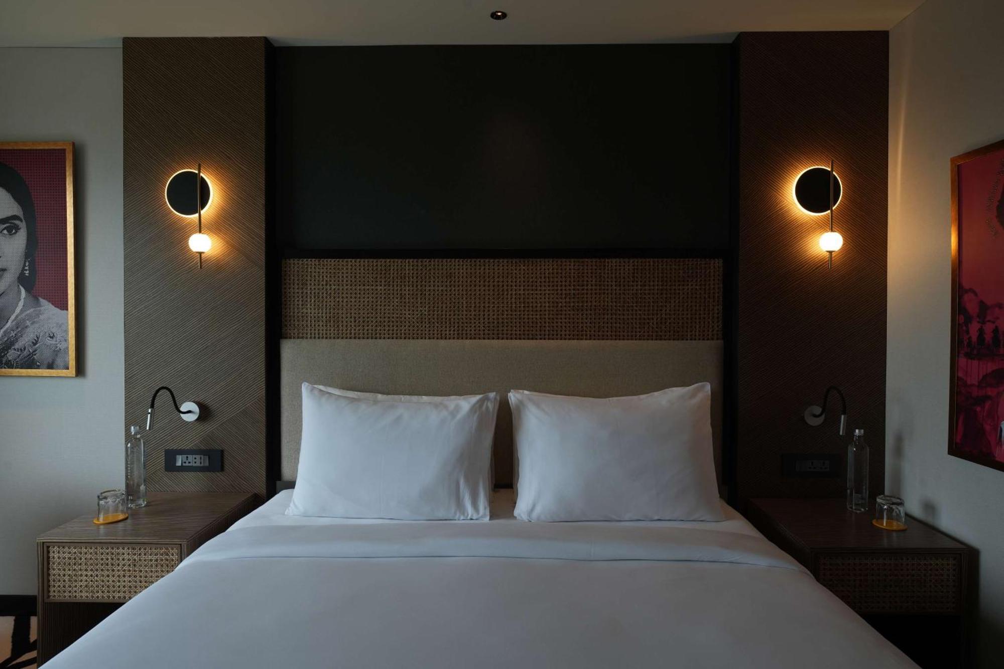 Parallel Hotel Udaipur, A Member Of Radisson Individuals Ngoại thất bức ảnh